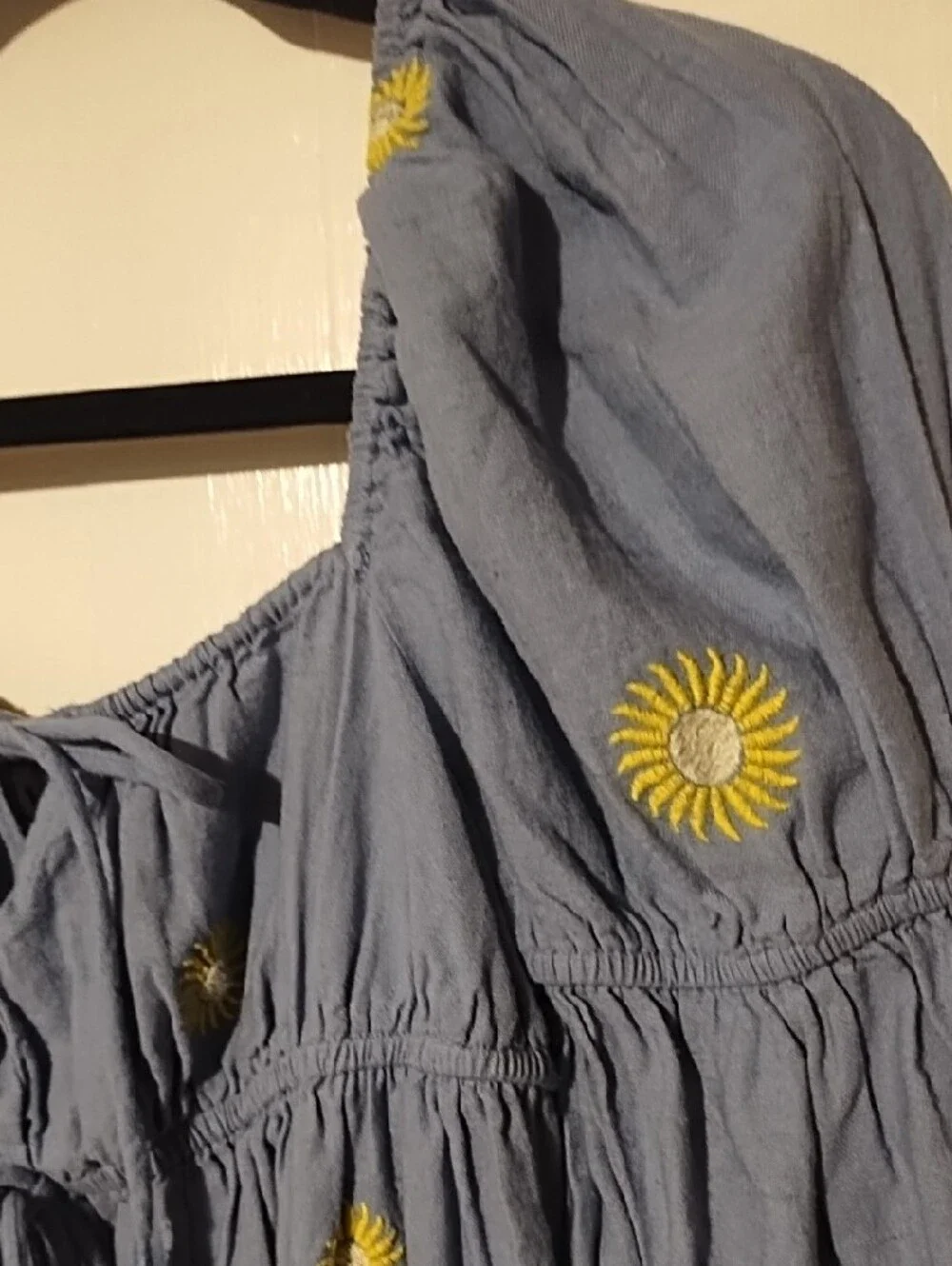Like New XS Free People Blue Long-Sleeve Embroidered Sun Motif Dress Gorgeous.